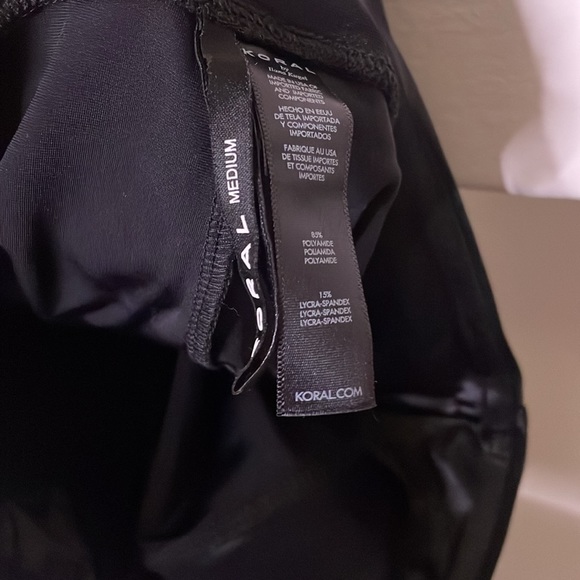 Koral Lustrous Leggings - Picture 4 of 4